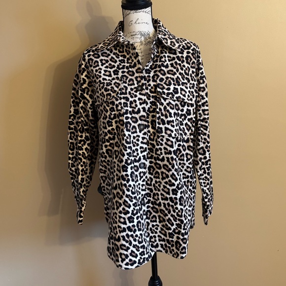 H&M Leopard Print Denim Top - Picture 1 of 9